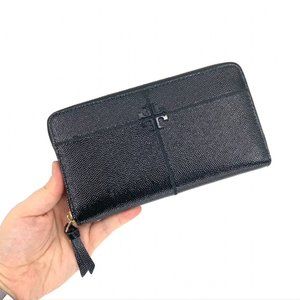 TORY BURCH Zip Black Leather Continental Wallet